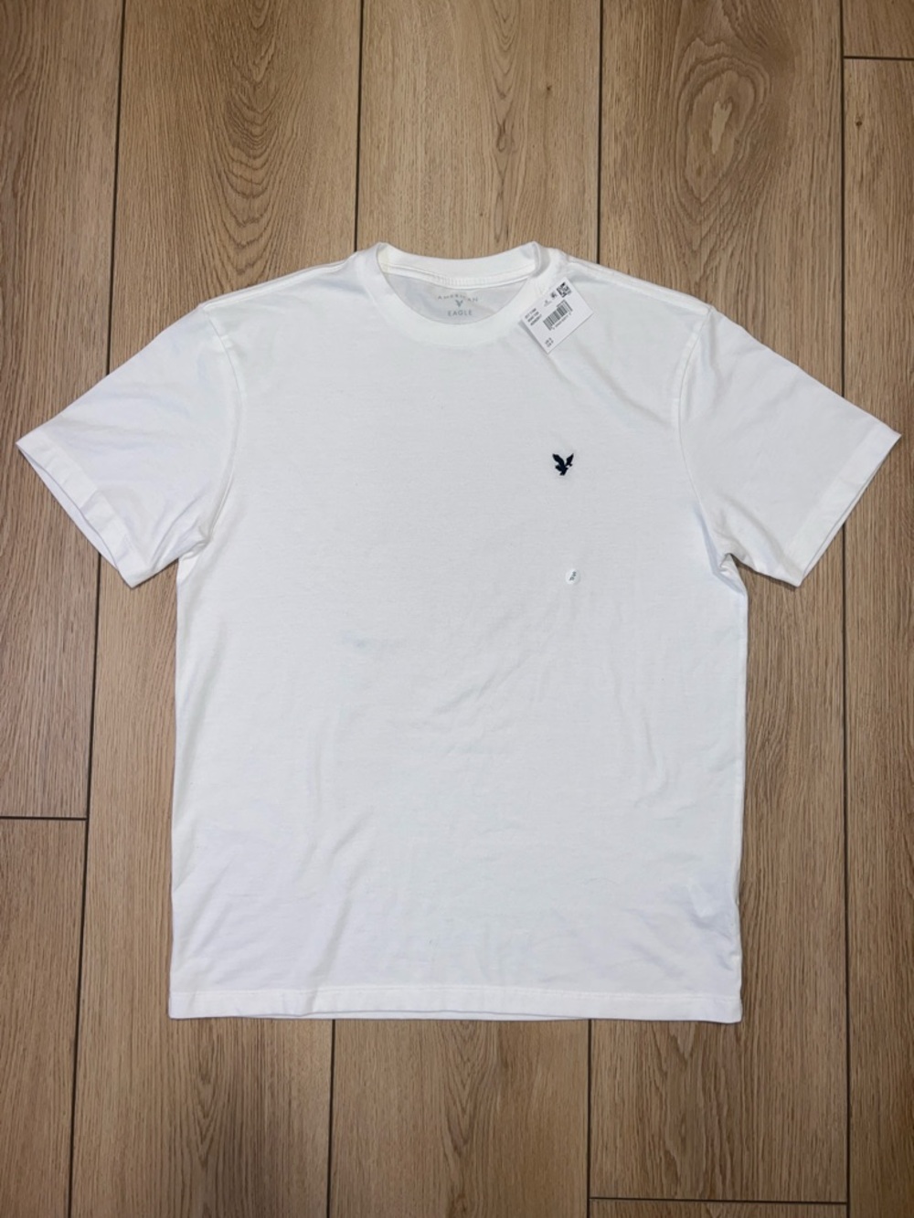 American Eagle Outfitters White Short Sleeve Crewneck Tee with Eagle Logo